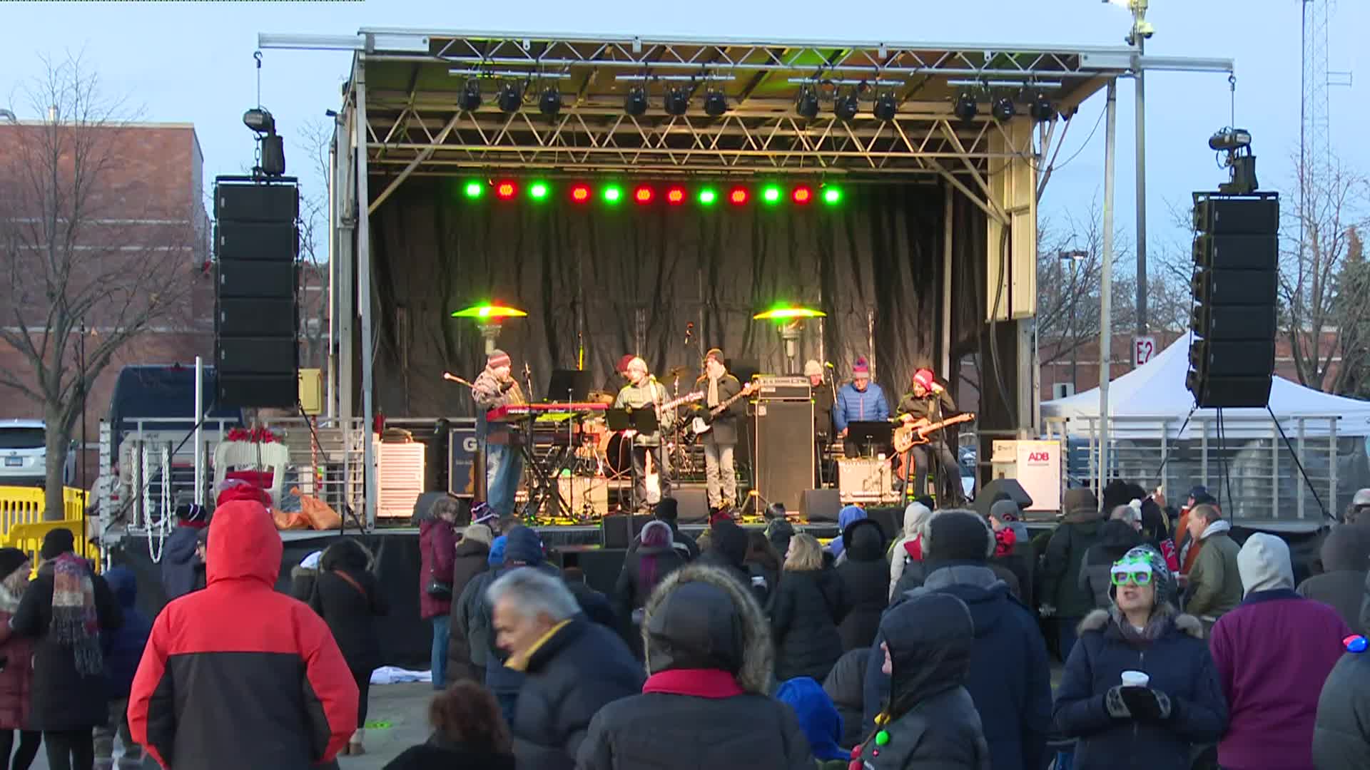 Thumbnail image for 2025 Holiday Tree Lighting Ceremony